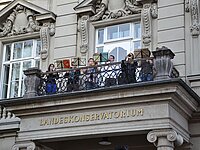 Musiker auf dem Balkon